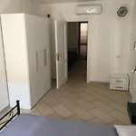 Rent Sardegna ゲストハウス