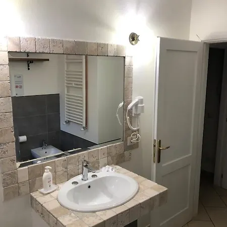 Rent Sardegna Pensión Porto Torres